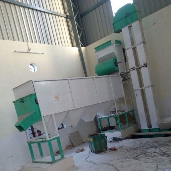 GROUNDNUT CLEANING & GRADING MACHINE