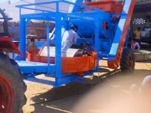 TRACTOR OPERATED GROUNDNUT THRESAR (1200-1400KG)